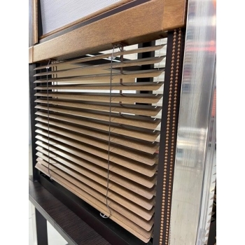 Горизонтальні жалюзі алюмінієві вишня 50 мм.