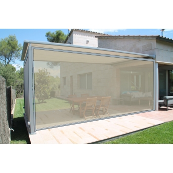 Markilux 620 tracfix вертикальна маркіза з особливою стійкістю до вітру