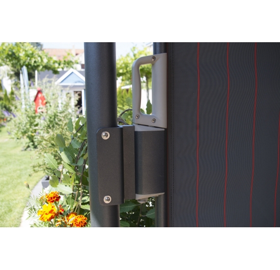 Фото Markilux 790 боковая вертикальная маркиза Маркизы