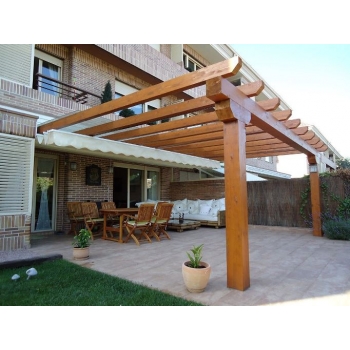 Деревянная пергола