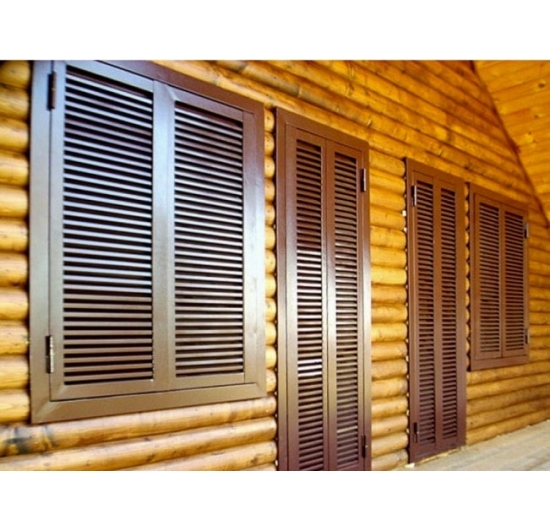 Фото Ставни на окна деревянные Шаттерсы деревянные