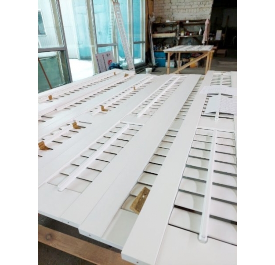 Фото Ставни на окна деревянные Шаттерсы деревянные