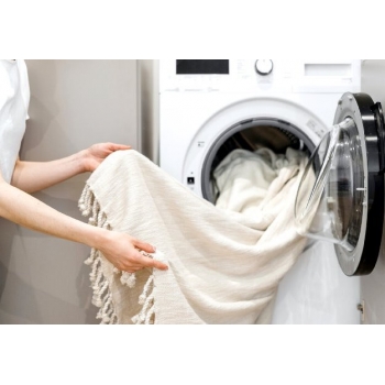 Стирка штор и гардин в Днепре